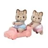 Sylvanian Families LES JUMEAUX CHAT TIGRE - SYLVANIAN TOUT POUR BEBES 2 Sylvanian Families LES JUMEAUX CHAT TIGRE - SYLVANIAN TOUT POUR BEBES -Jouets Soldes 154dbb851fbed263f5a06709146849d53195b222 16045617