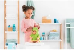 BB36 CAPE BAIN GRENOUILLE - COROLLE VETEMENTS -Jouets Soldes 59747c54f99ba45fed92f89158eccf7d9cb18932 41012021 03