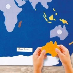 Clementoni LE MONDE 8 Clementoni LE MONDE -Jouets Soldes 66fe4559f09224de5620d12f2939bcf2ffb9a462 04061431 03