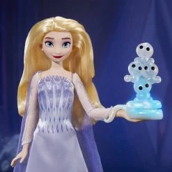 Hasbro POUPEE ELSA PARLANTE ET SES AMIS -Jouets Soldes caa6e5e806460f3080f8351729b0e3ed300a4f2e 41001492 04